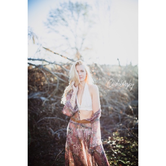 Meet your Posher, Allesa - Picture 2 of 8